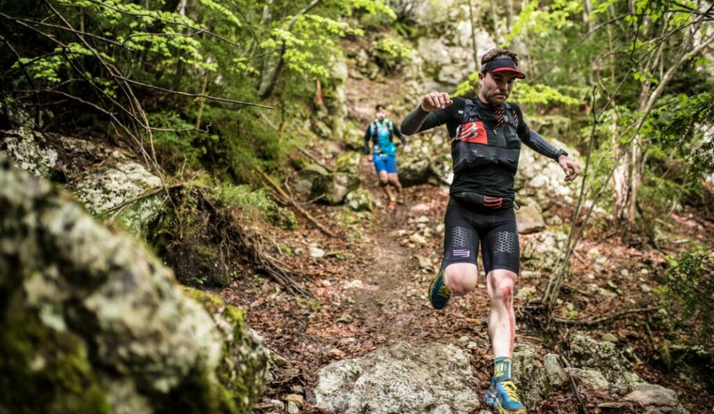 Descente en trail : 8 astuces pour être plus serein en terrain technique