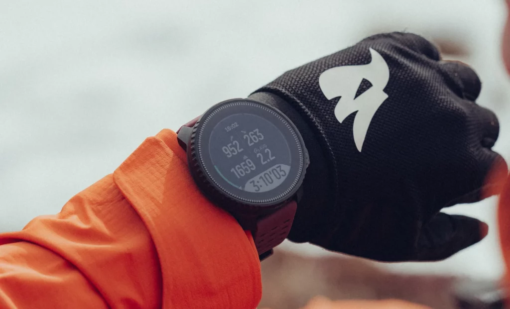 Allure et dénivelé déterminé par une montre de trail
