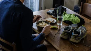 Alimentation semi-marathon débutant : 5 erreurs à éviter pour finir sans craquer