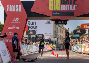 Big Half 2026 : Abdullahi et McColgan gagnent, Weir bat le record