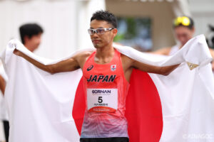 Jeux asiatiques : Shi s’impose, Yamanishi argenté après trois cartons rouges