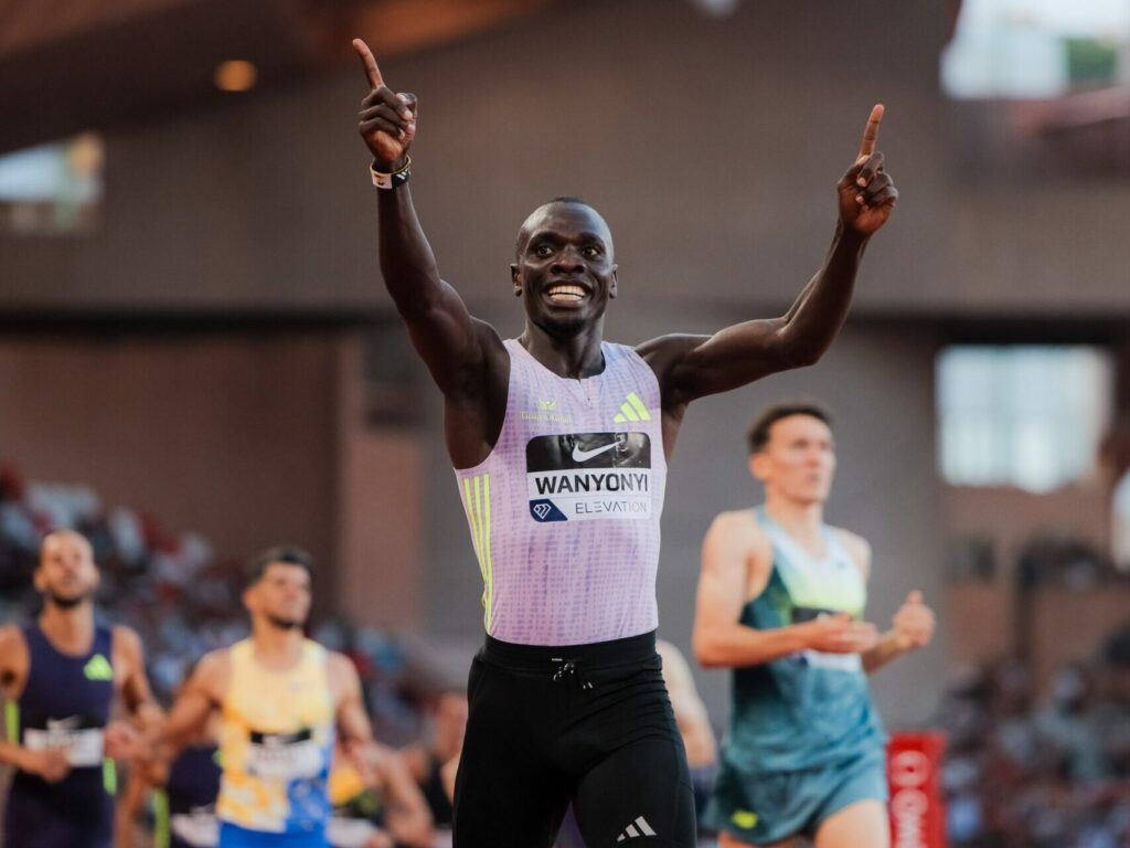 Emmanuel Wanyonyi après son record du monde du 1 000 m au meeting de Monaco 2026